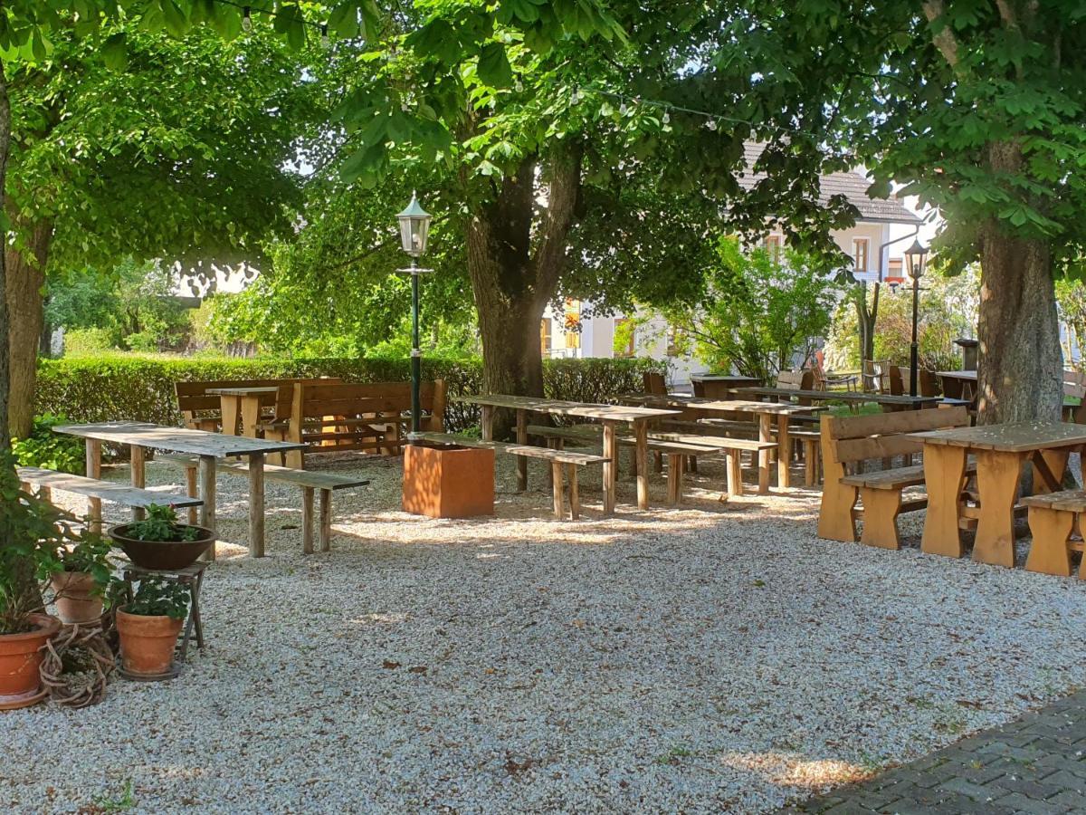 Landgasthof Geltinger Hotell Adlkofen Exteriör bild